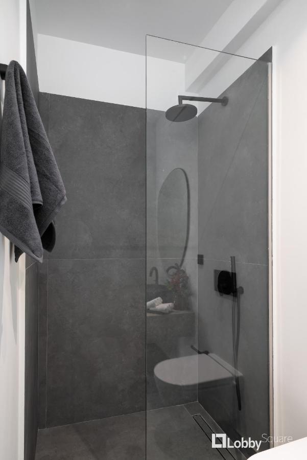 La Mer Apartment By Lobbysquare Piräus Exterior foto